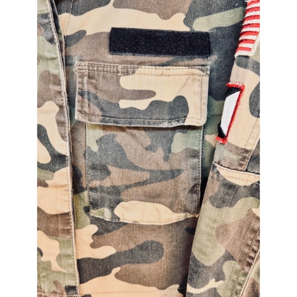 Bershka Camo Utility Jacket Cropped Distressed Raw Hem Small Grunge Casual Edgy - Picture 7 of 16